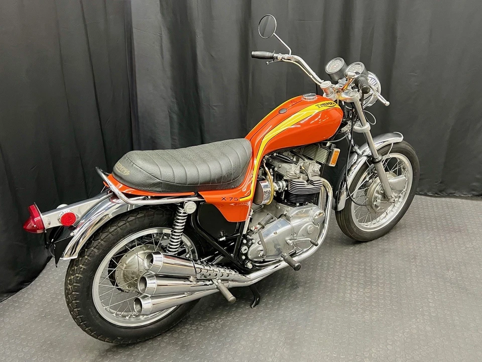 1973 Triumph Race Bikes - Image 4 of 21