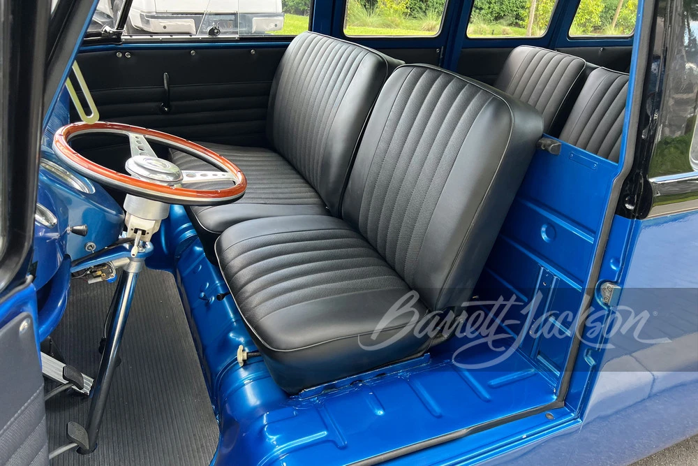 1973 Volkswagen Split-Window Bus - Image 2 of 11