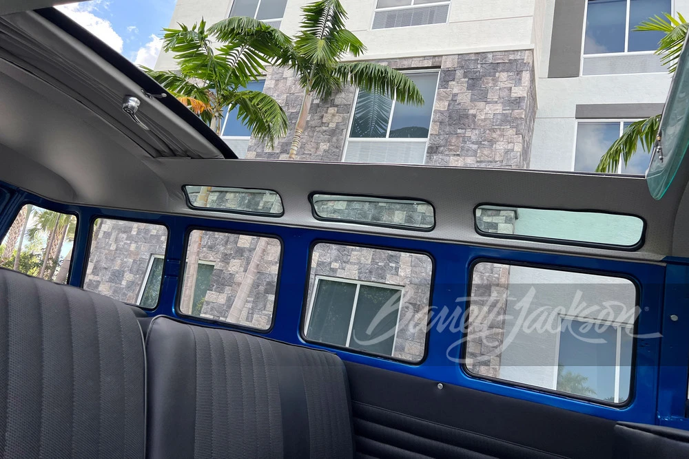1973 Volkswagen Split-Window Bus - Image 7 of 11