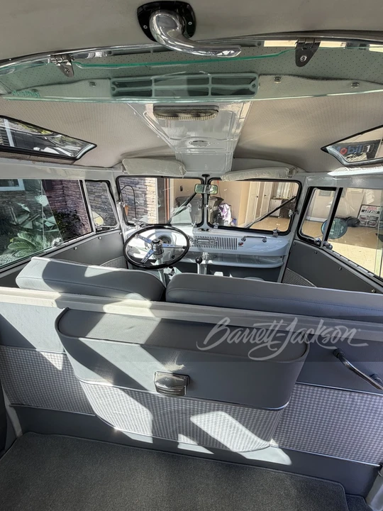1973 Volkswagen Split-Window Bus - Image 6 of 24