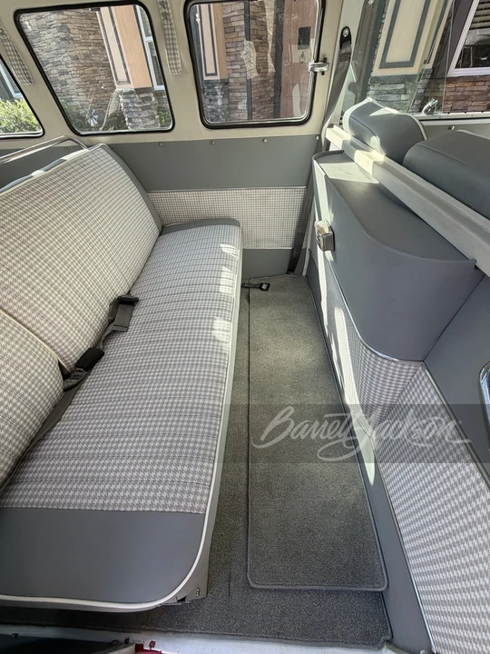1973 Volkswagen Split-Window Bus - Image 14 of 24