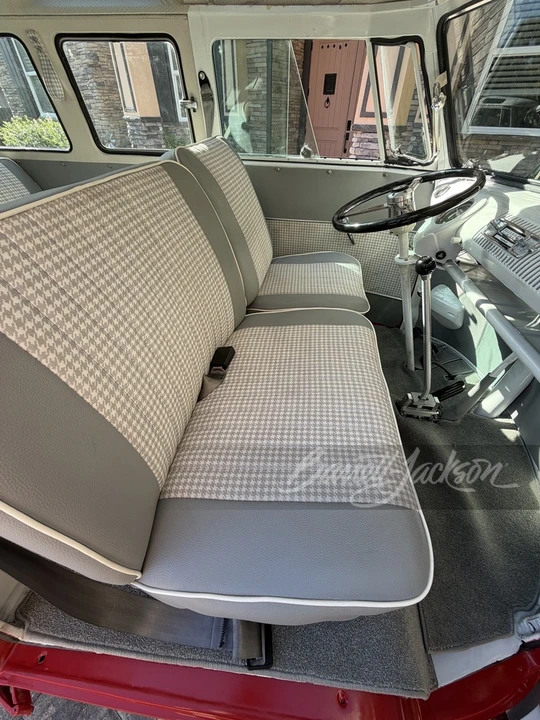 1973 Volkswagen Split-Window Bus - Image 23 of 24