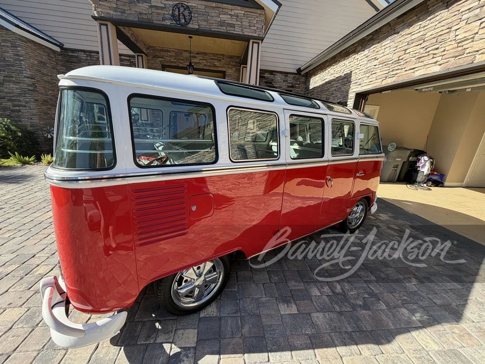 1973 Volkswagen Split-Window Bus - Image 24 of 24