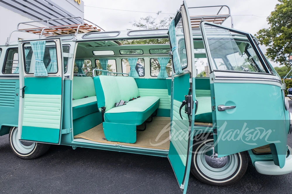 1973 Volkswagen Split-Window Bus - Image 10 of 31