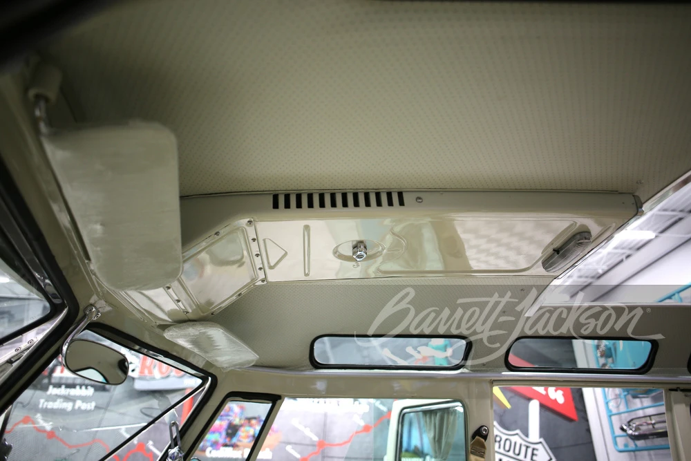 1973 Volkswagen Split-Window Bus - Image 11 of 20