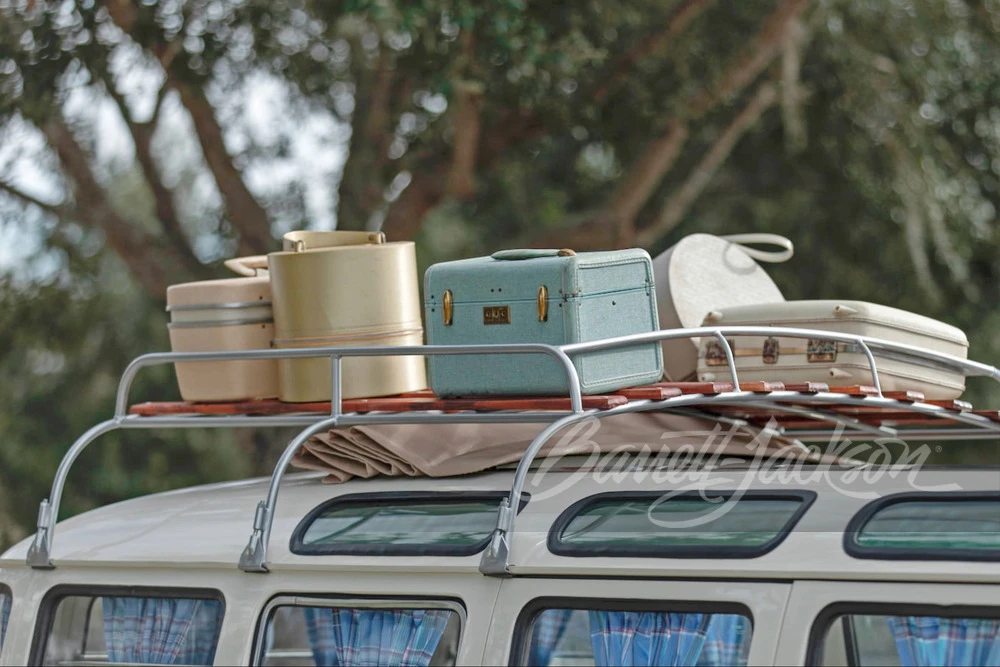 1973 Volkswagen Split-Window Bus - Image 18 of 25