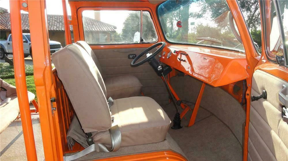 1973 Volkswagen Bay-Window Bus - Image 4 of 5