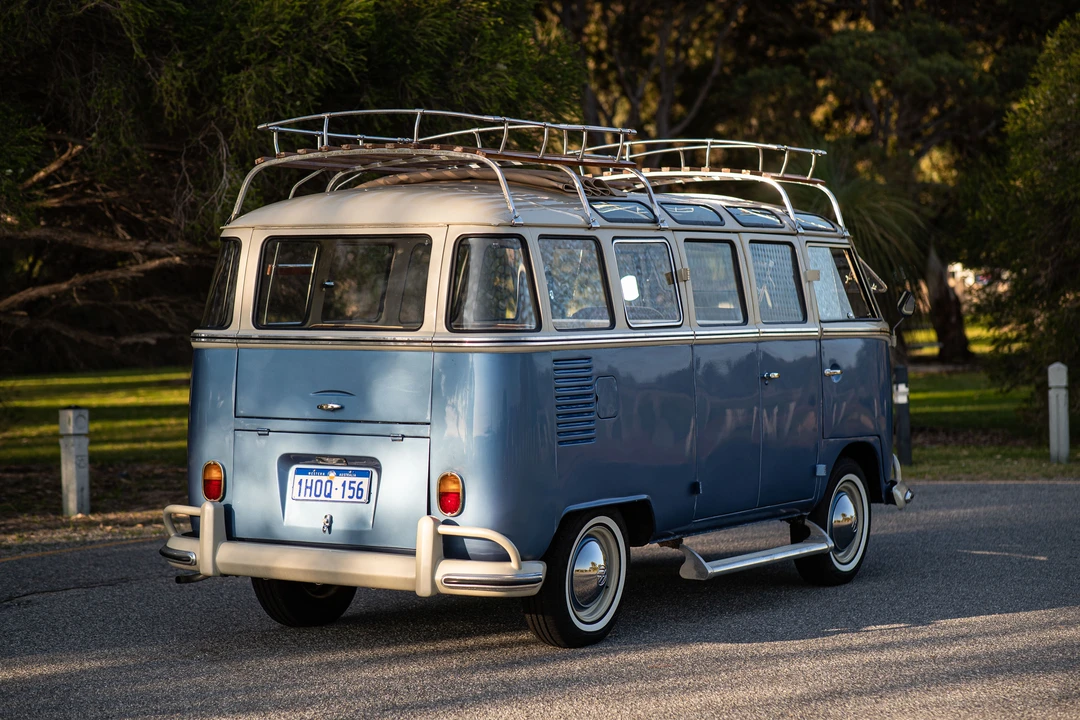 1973 Volkswagen Split-Window Bus - Image 15 of 31