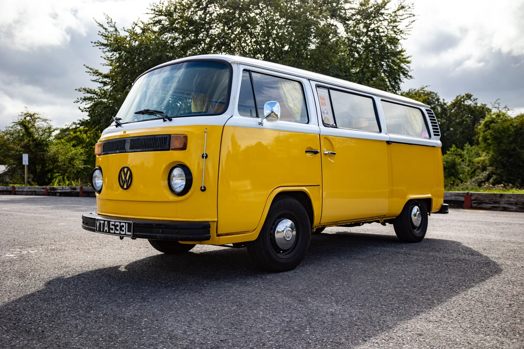 1973 Volkswagen Bay-Window Camper - Image 4 of 31