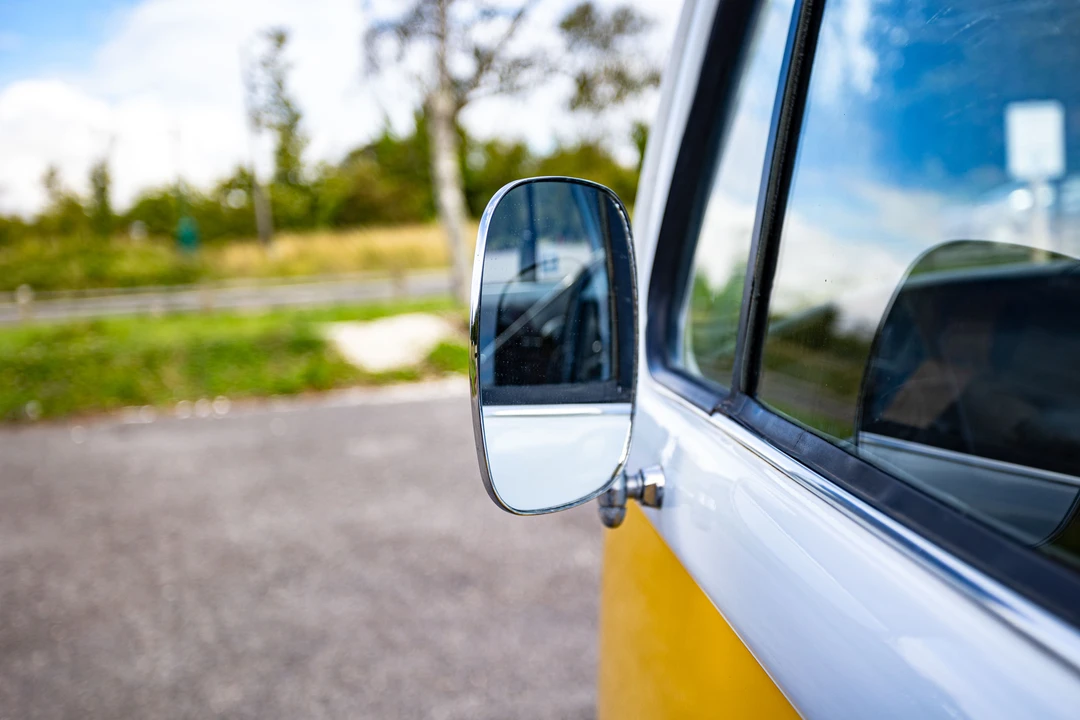 1973 Volkswagen Bay-Window Camper - Image 31 of 31