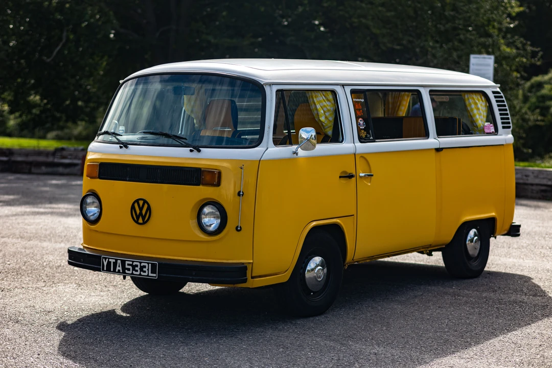 1973 Volkswagen Bay-Window Camper - Image 13 of 31