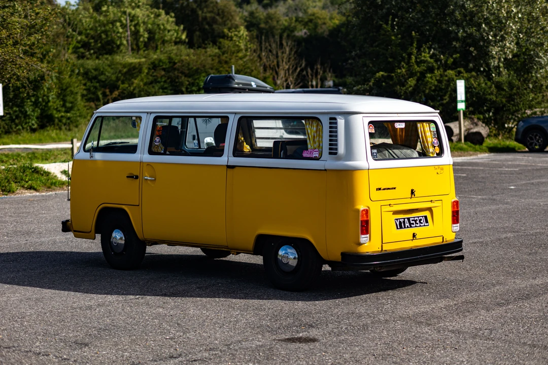 1973 Volkswagen Bay-Window Camper - Image 15 of 31