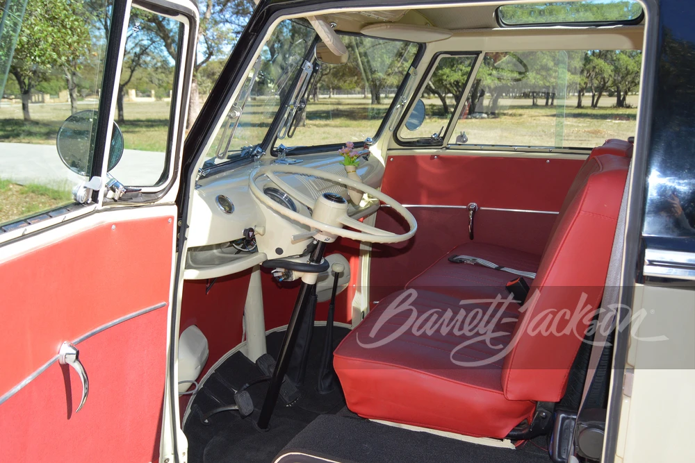 1973 Volkswagen Split-Window Bus - Image 3 of 11