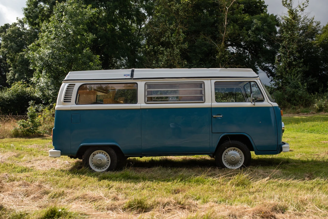 1973 Volkswagen Bay-Window Camper - Image 7 of 31