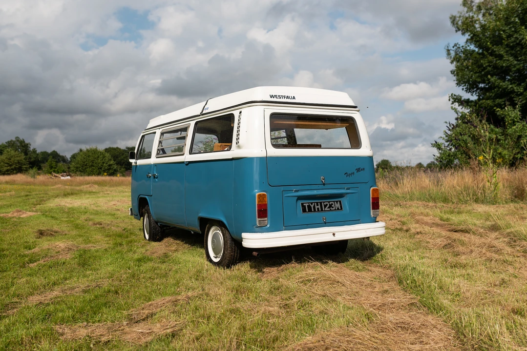 1973 Volkswagen Bay-Window Camper - Image 10 of 31