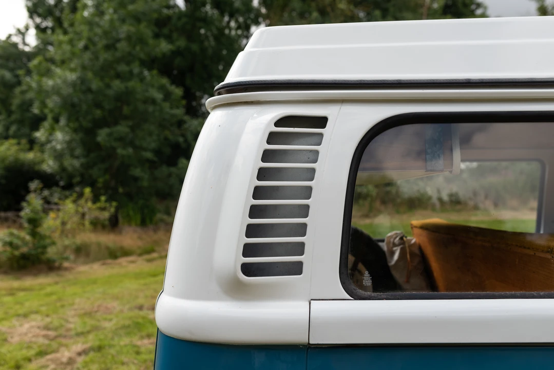 1973 Volkswagen Bay-Window Camper - Image 25 of 31