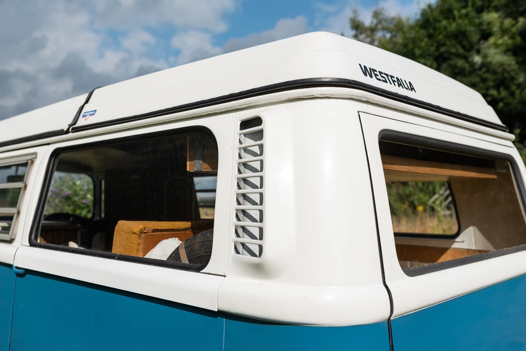 1973 Volkswagen Bay-Window Camper - Image 24 of 31