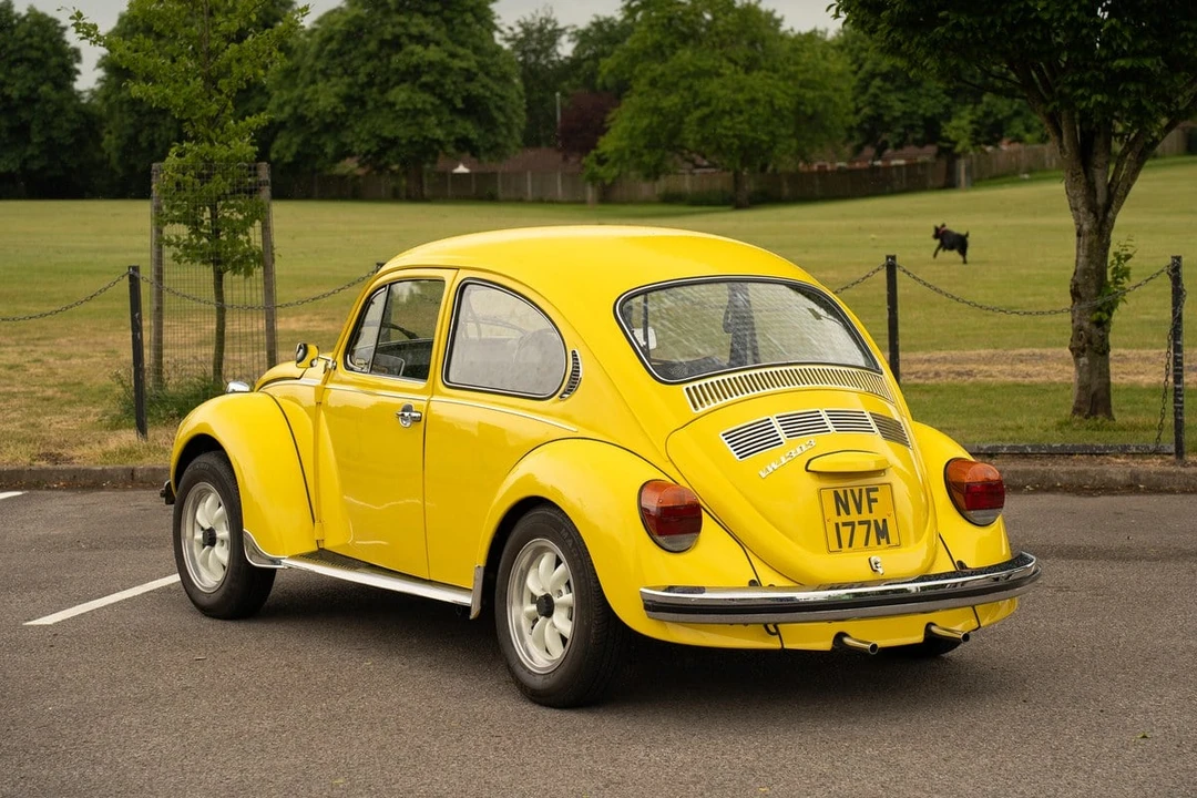 1973 Volkswagen Super Beetle - Image 7 of 30