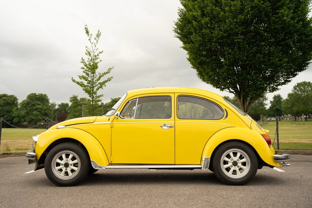 1973 Volkswagen Super Beetle - Image 6 of 30