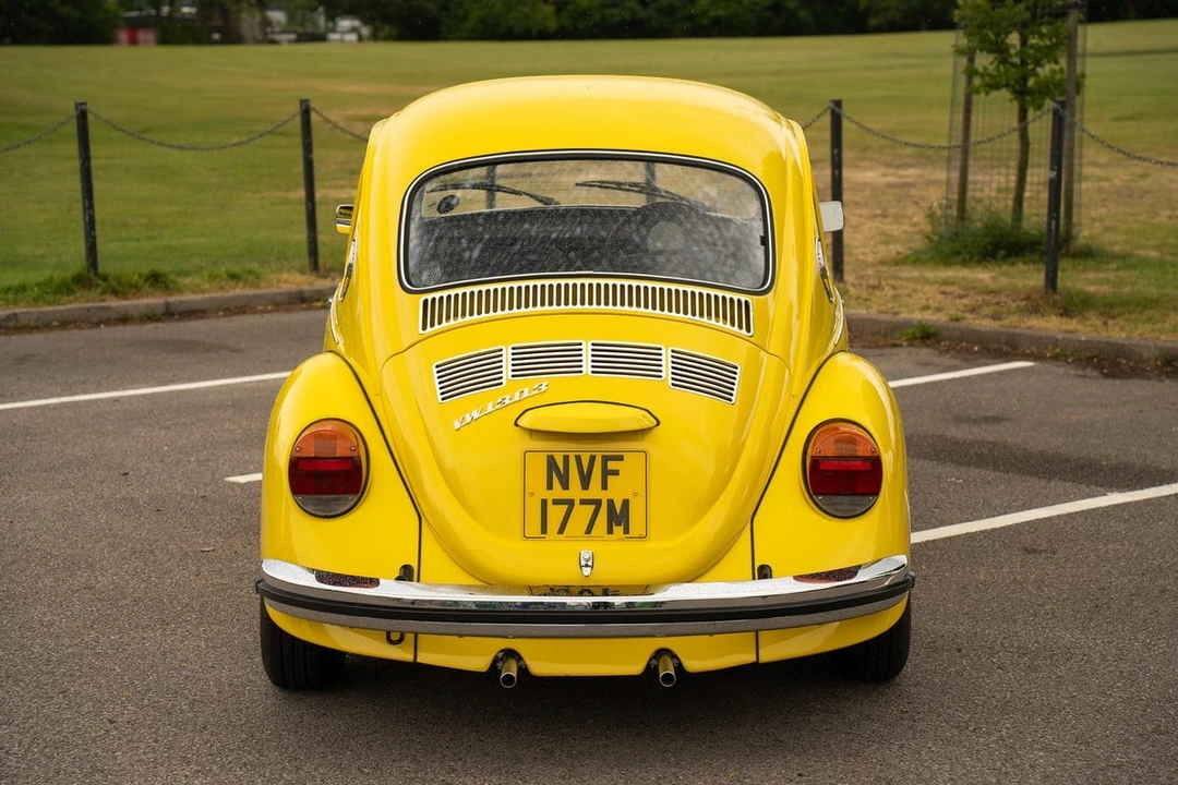 1973 Volkswagen Super Beetle - Image 9 of 30