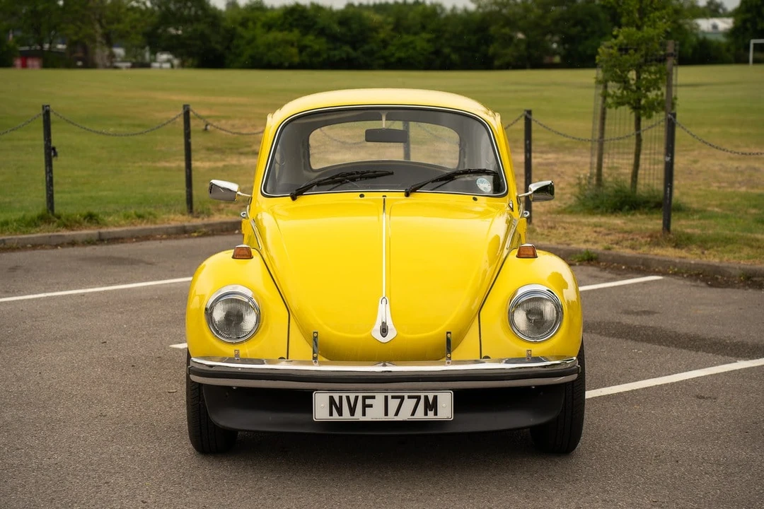 1973 Volkswagen Super Beetle - Image 2 of 30