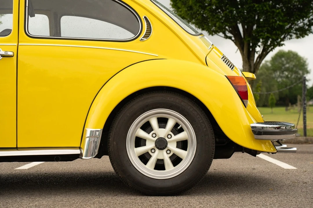 1973 Volkswagen Super Beetle - Image 15 of 30