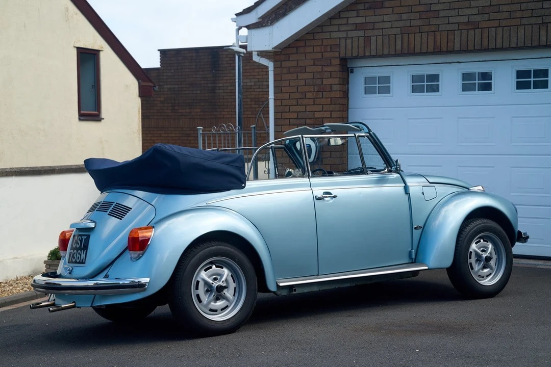 1973 Volkswagen Super Beetle - Image 11 of 30