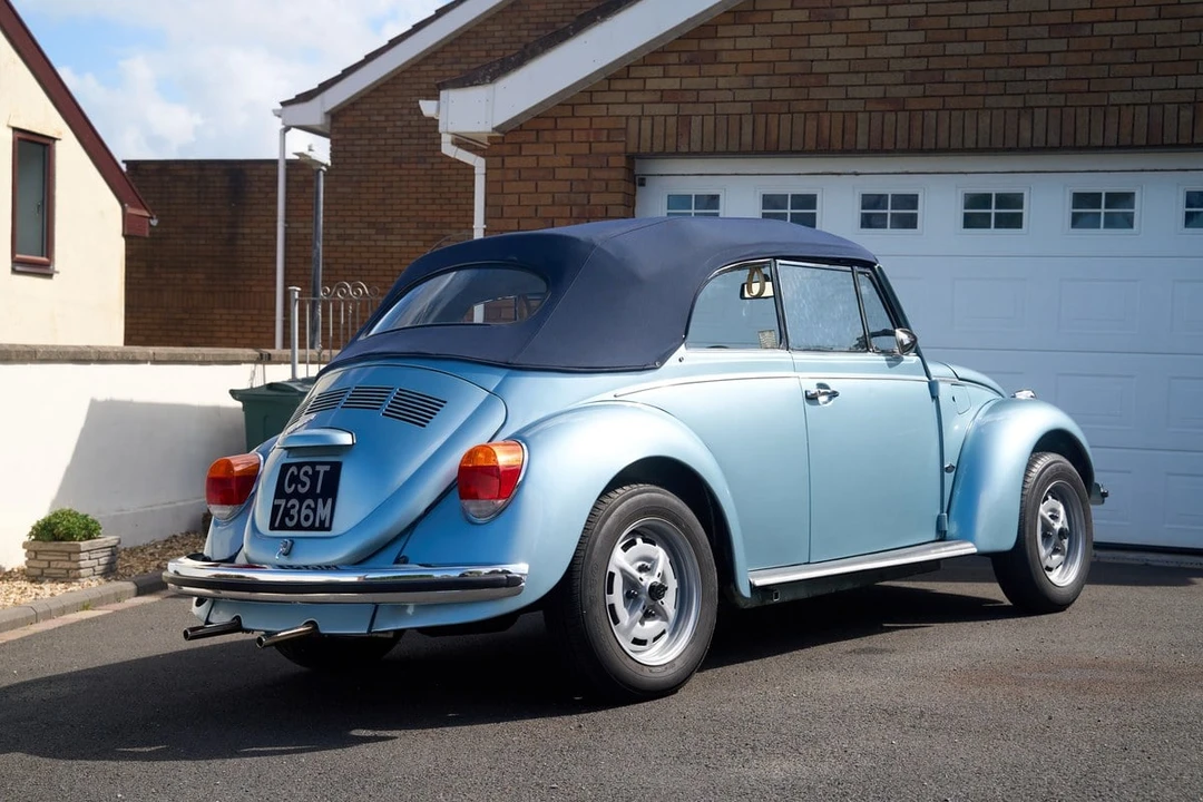 1973 Volkswagen Super Beetle - Image 25 of 30