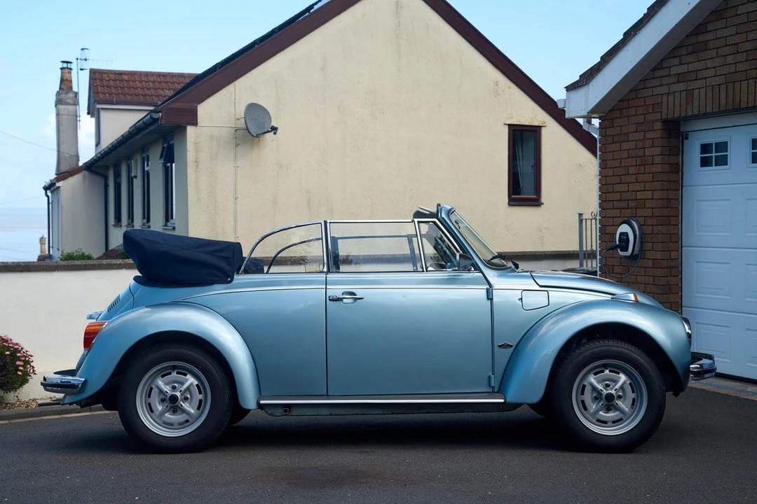 1973 Volkswagen Super Beetle - Image 9 of 30