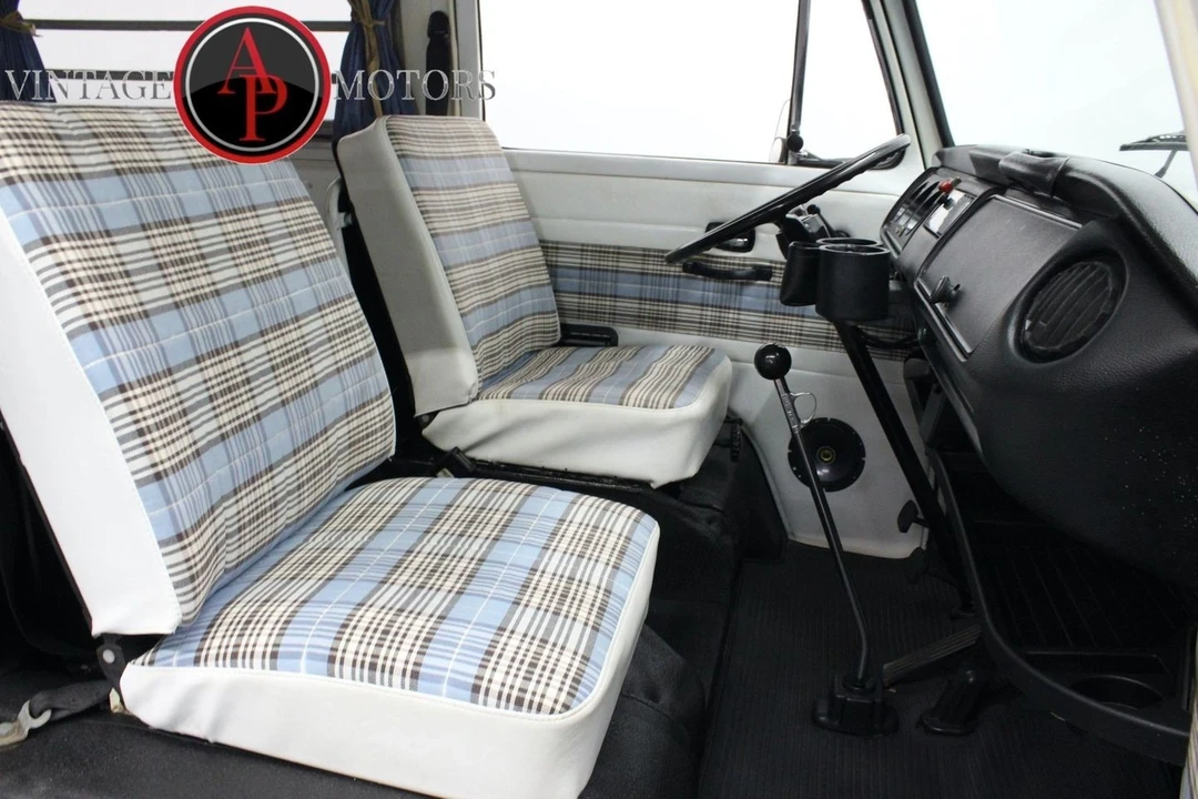1973 Volkswagen Bay-Window Camper - Image 5 of 12