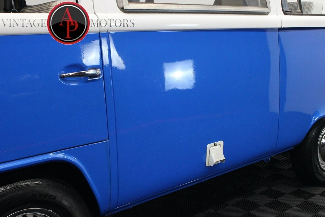 1973 Volkswagen Bay-Window Camper - Image 10 of 12
