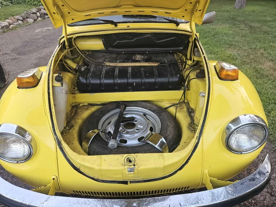 1973 Volkswagen Super Beetle - Image 4 of 9