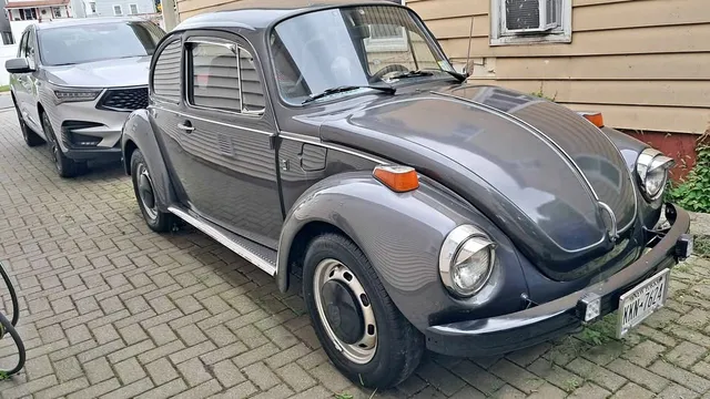 1973 Volkswagen Beetle 1.8T Classic Hatchback 2D