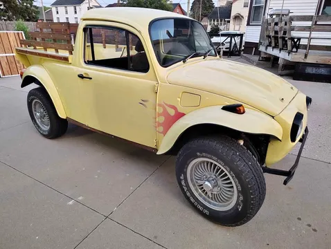 1973 Volkswagen Beetle 1.8T Dune Hatchback 2D