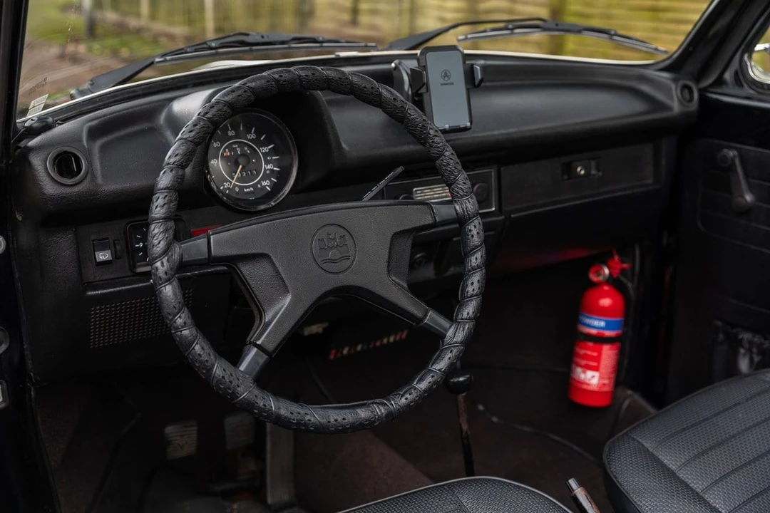 1973 Volkswagen Super Beetle - Image 20 of 30