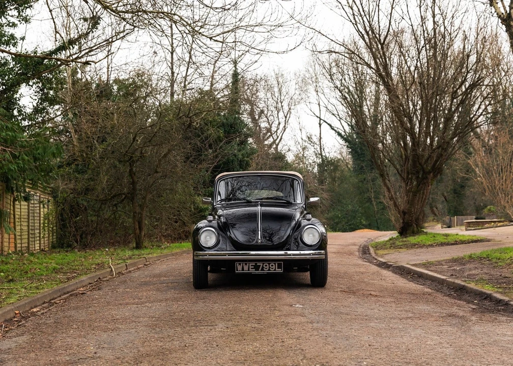 1973 Volkswagen Super Beetle - Image 12 of 30