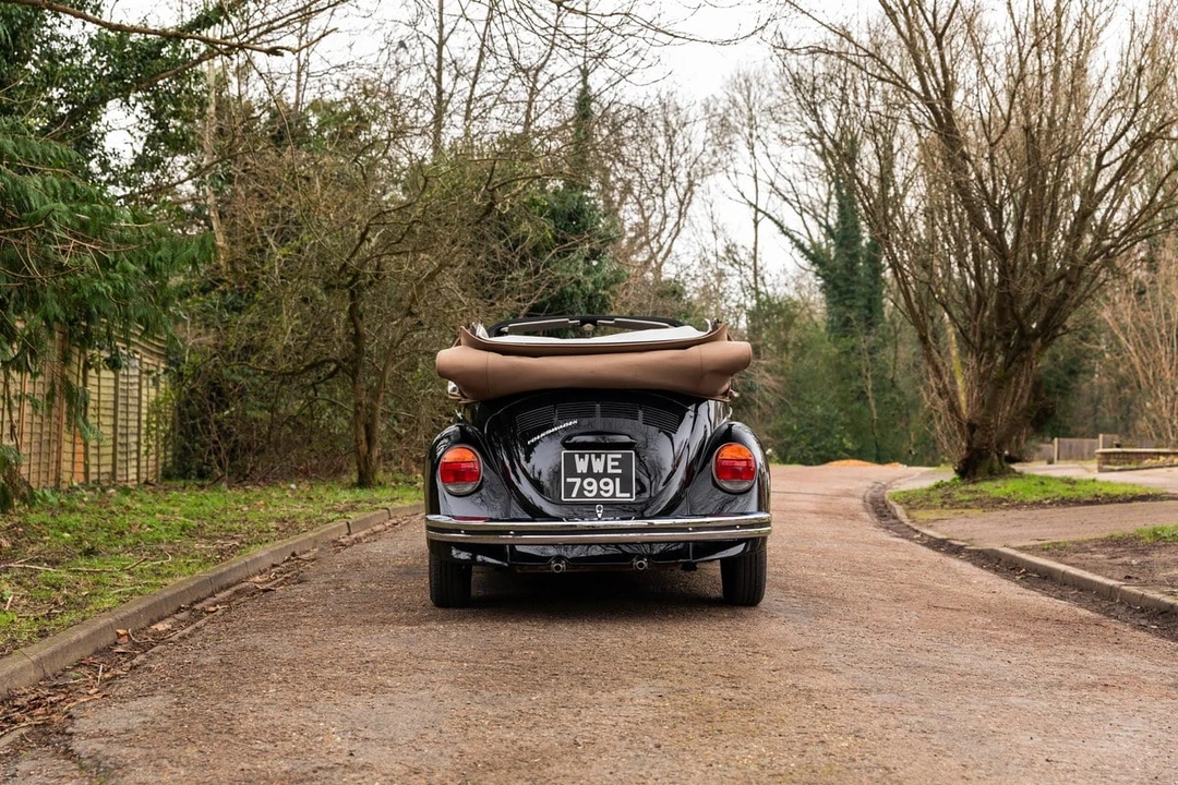 1973 Volkswagen Super Beetle - Image 6 of 30