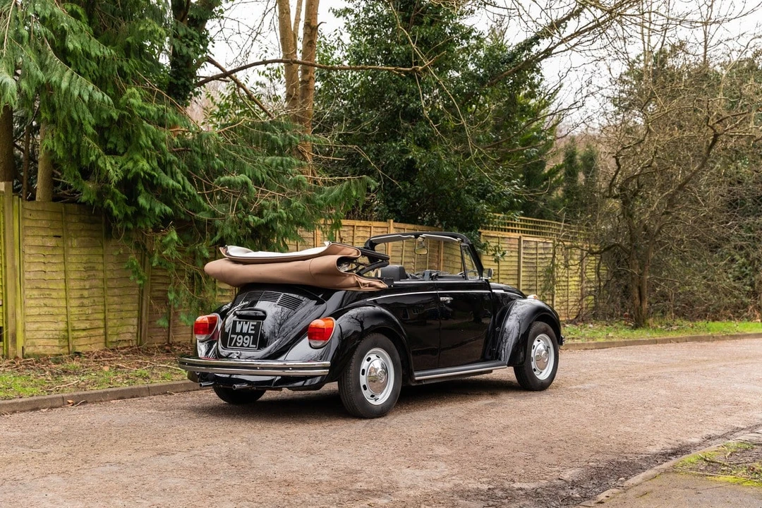 1973 Volkswagen Super Beetle - Image 8 of 30