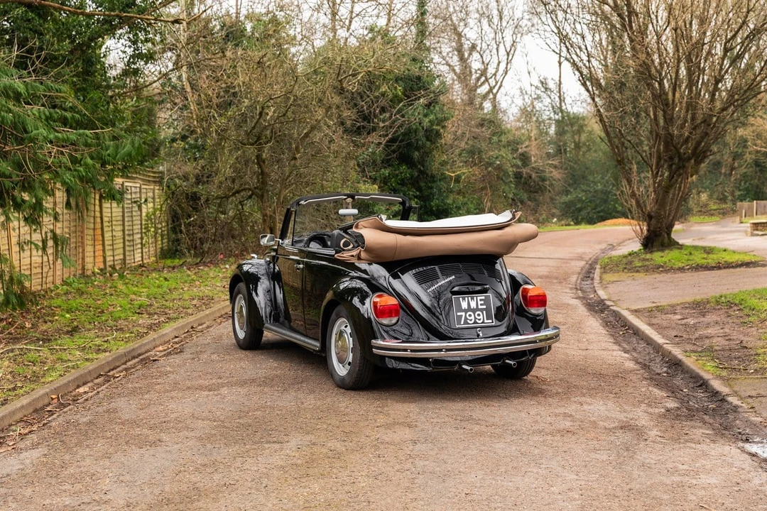 1973 Volkswagen Super Beetle - Image 9 of 30