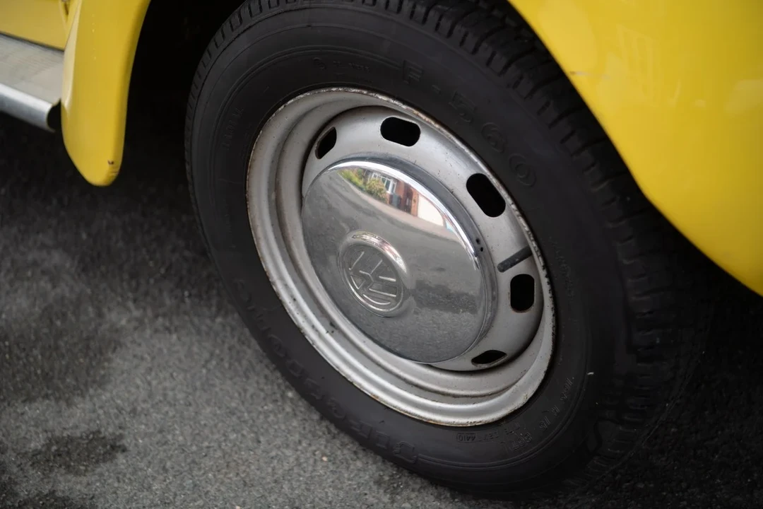 1973 Volkswagen Super Beetle - Image 18 of 30