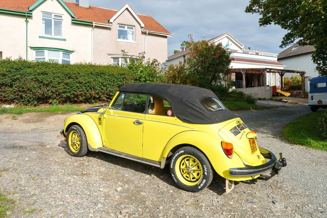 1973 Volkswagen Super Beetle - Image 14 of 31