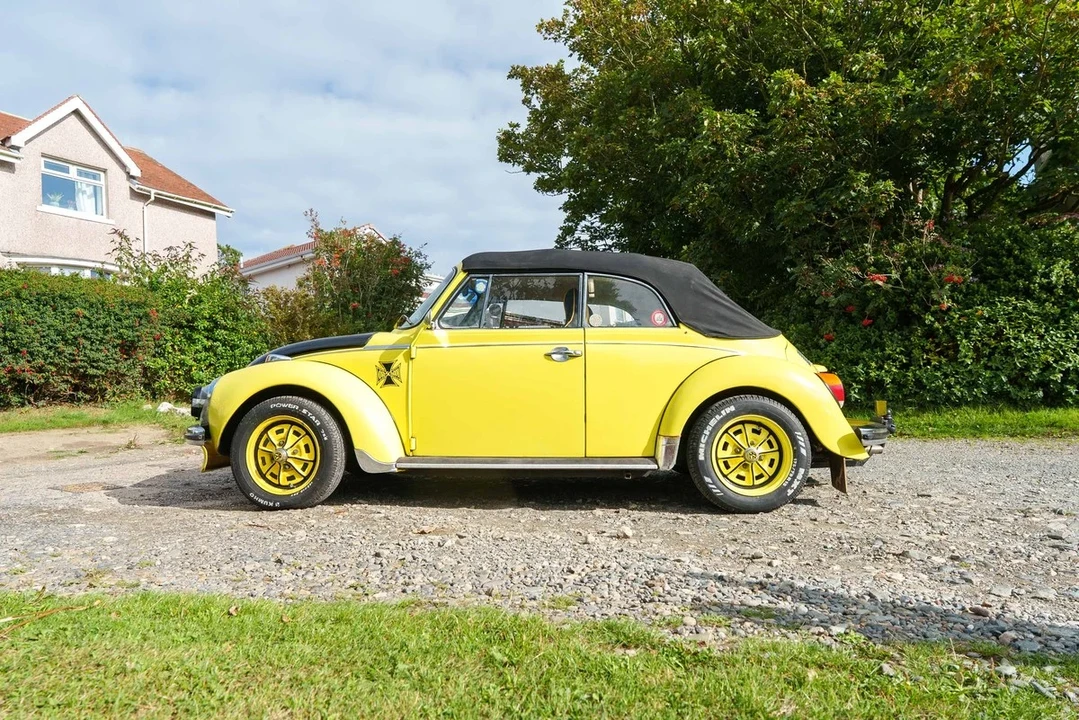 1973 Volkswagen Super Beetle - Image 15 of 31