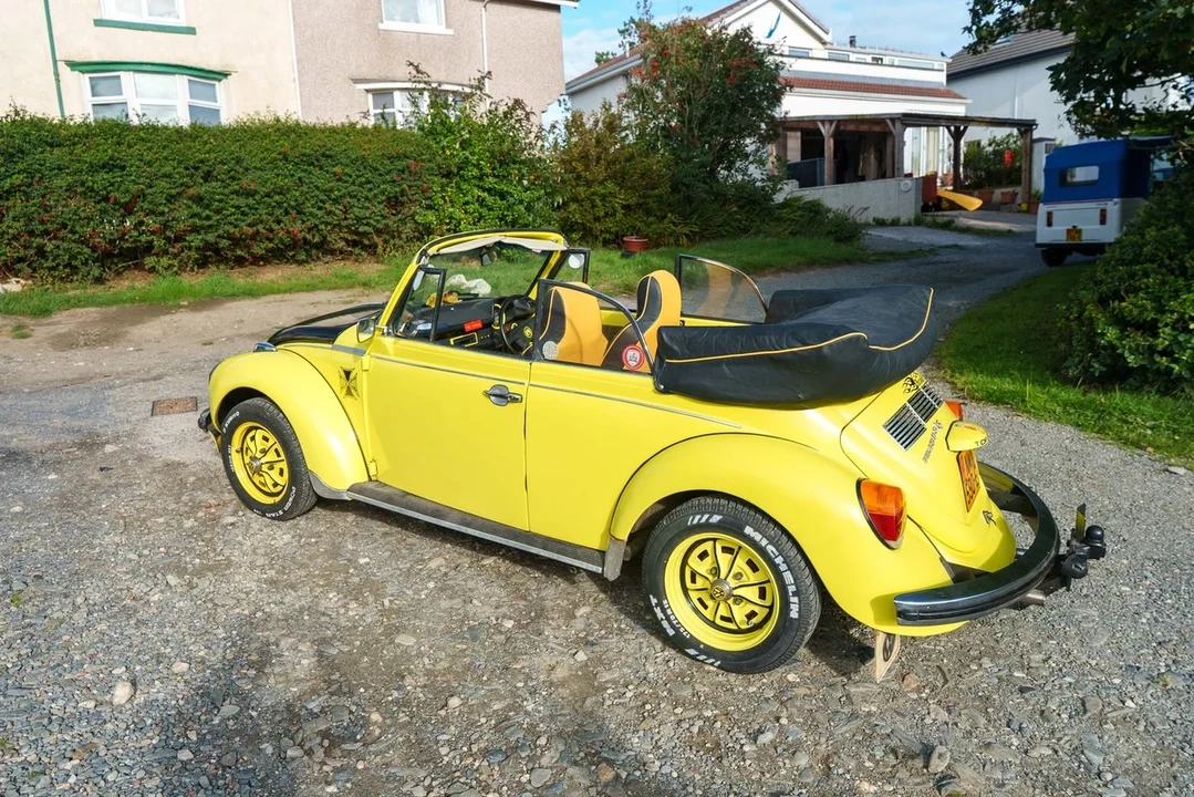 1973 Volkswagen Super Beetle - Image 20 of 31