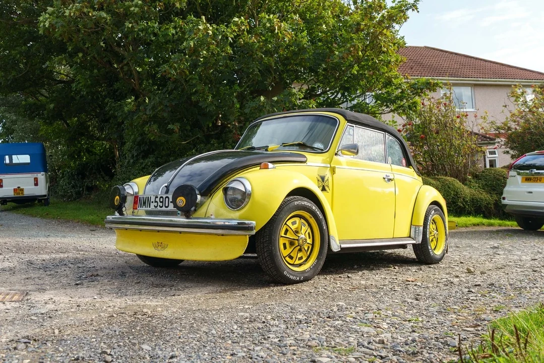 1973 Volkswagen Super Beetle - Image 7 of 31