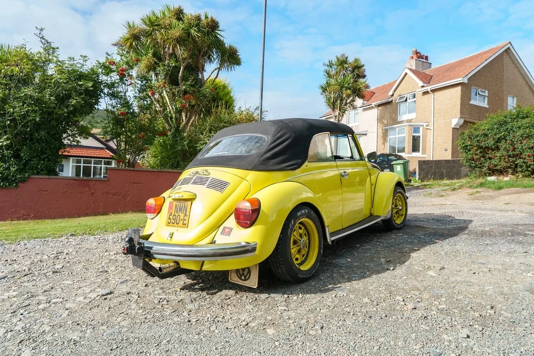 1973 Volkswagen Super Beetle - Image 9 of 31