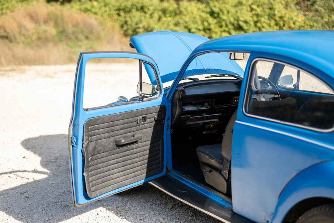 1973 Volkswagen Super Beetle - Image 23 of 30