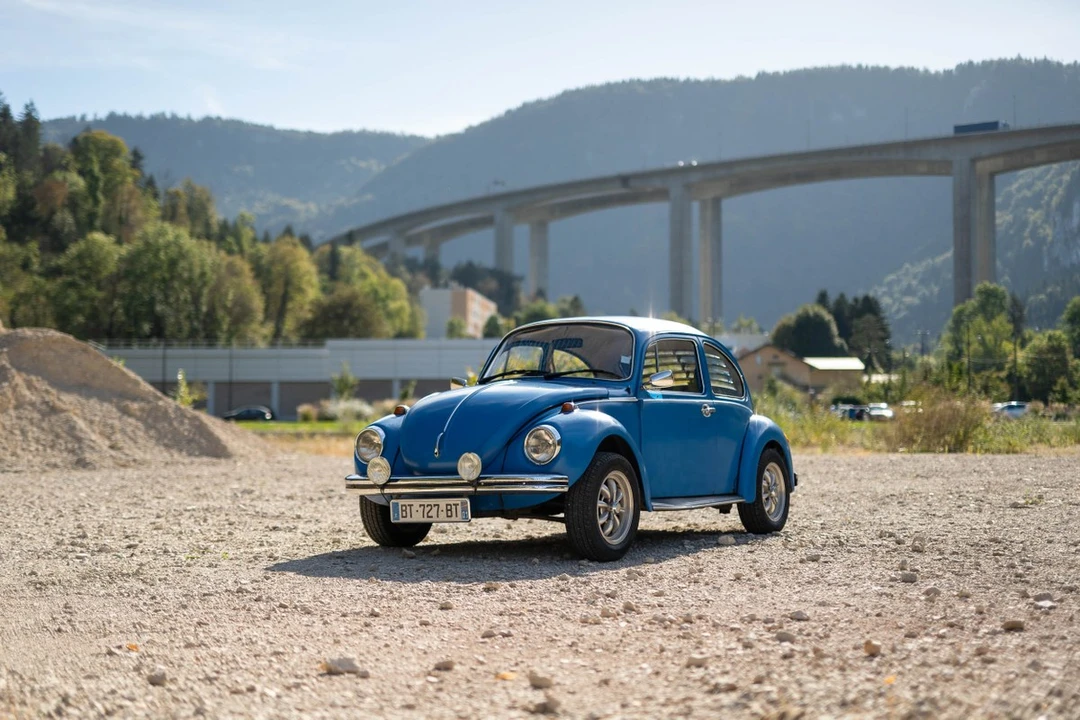 1973 Volkswagen Super Beetle - Image 8 of 30