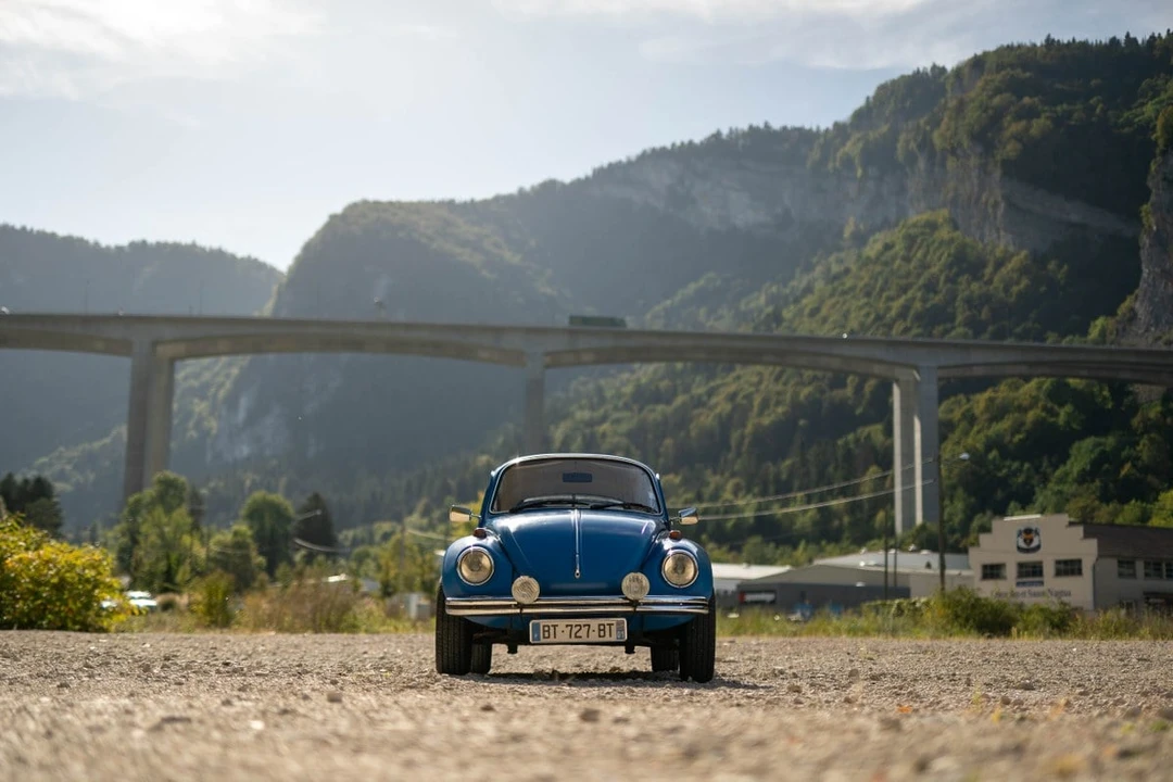 1973 Volkswagen Super Beetle - Image 6 of 30