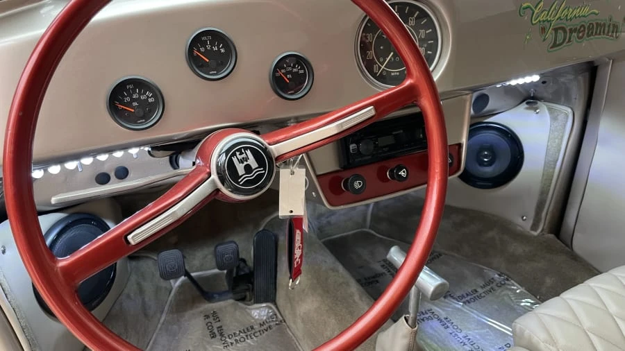 1973 Volkswagen Super Beetle - Image 6 of 15
