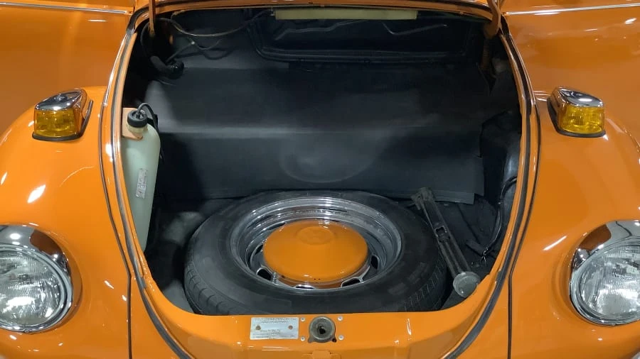 1973 Volkswagen Super Beetle - Image 16 of 22